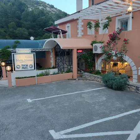 Bed & Breakfast Family Majcica - Malo Misto Klek