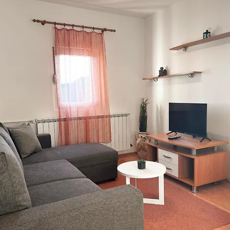 Family Majcica - Malo Misto Bed & Breakfast