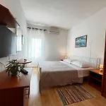 Family Majcica - Malo Misto Bed & Breakfast