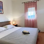 Family Majcica - Malo Misto Bed & Breakfast Klek