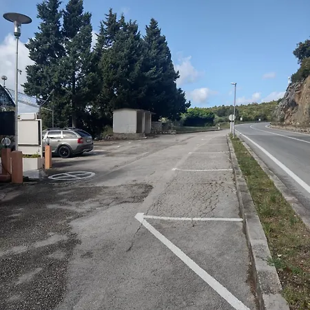 Family Majcica - Malo Misto 4*