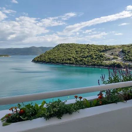 Family Majcica - Malo Misto クレック