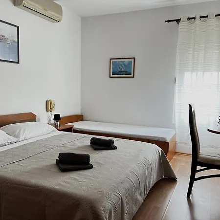 Family Majcica - Malo Misto Bed & Breakfast