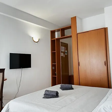 Family Majcica - Malo Misto Bed and Breakfast Klek