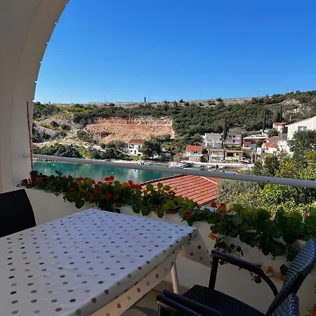Bed & Breakfast Family Majcica - Malo Misto