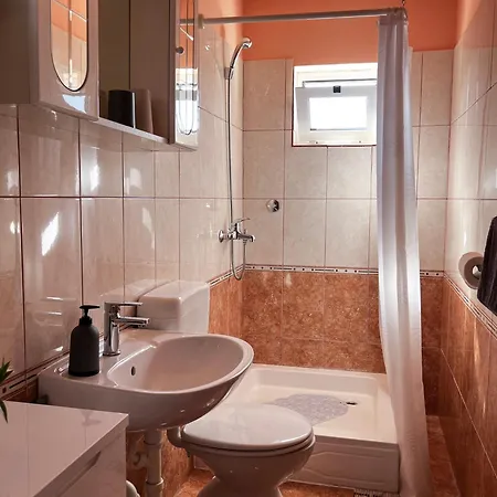 Bed & Breakfast Family Majcica - Malo Misto Klek